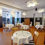 Hotel Diament Plaza