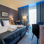 Hotel Diament Plaza