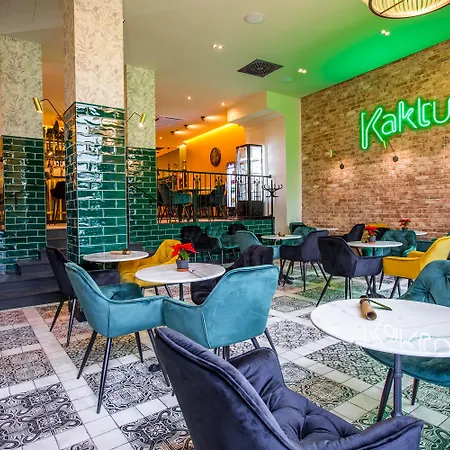 Diament Plaza 4*