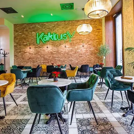 Diament Plaza Hotel