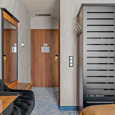 Hotel Diament Plaza