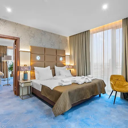 Diament Plaza 4*