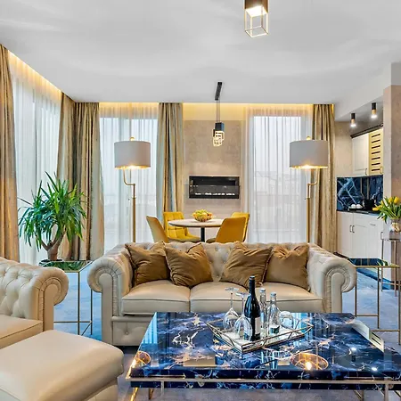 Diament Plaza קטוביץ