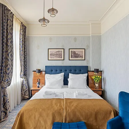 Diament Plaza Hotell