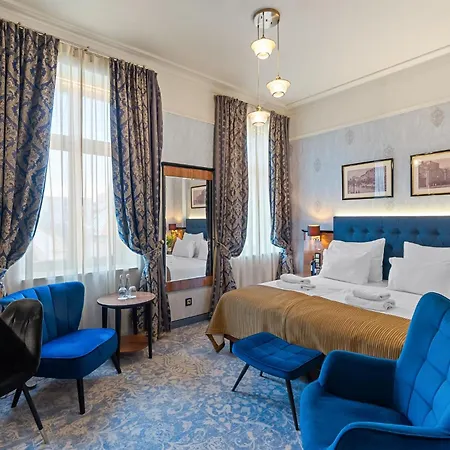 Hotel Diament Plaza