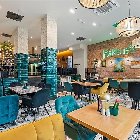Diament Plaza 4*