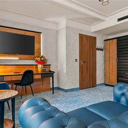 Hotel Diament Plaza