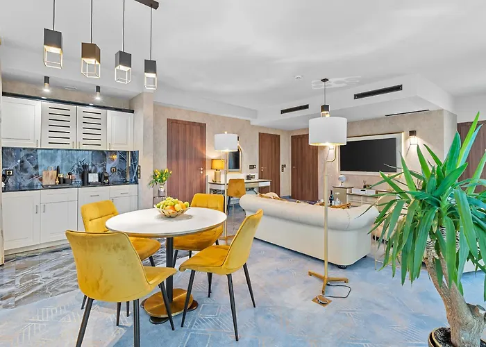 Hotel Diament Plaza 4*