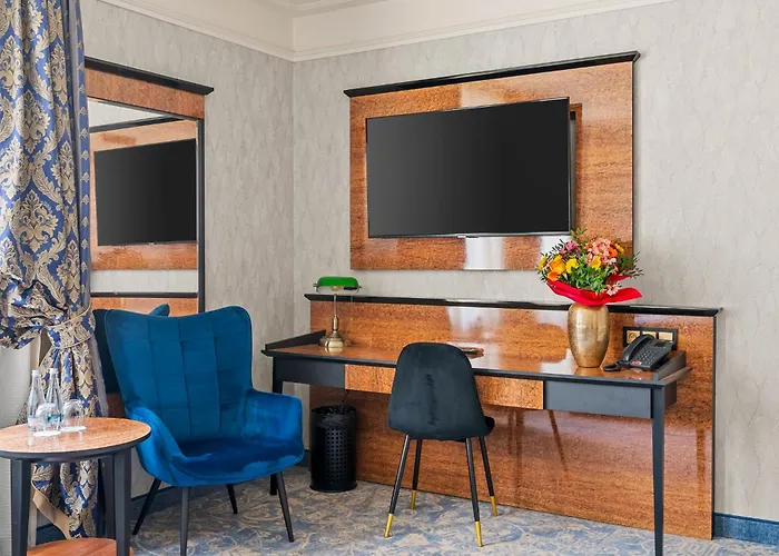 Hotel Diament Plaza 4*